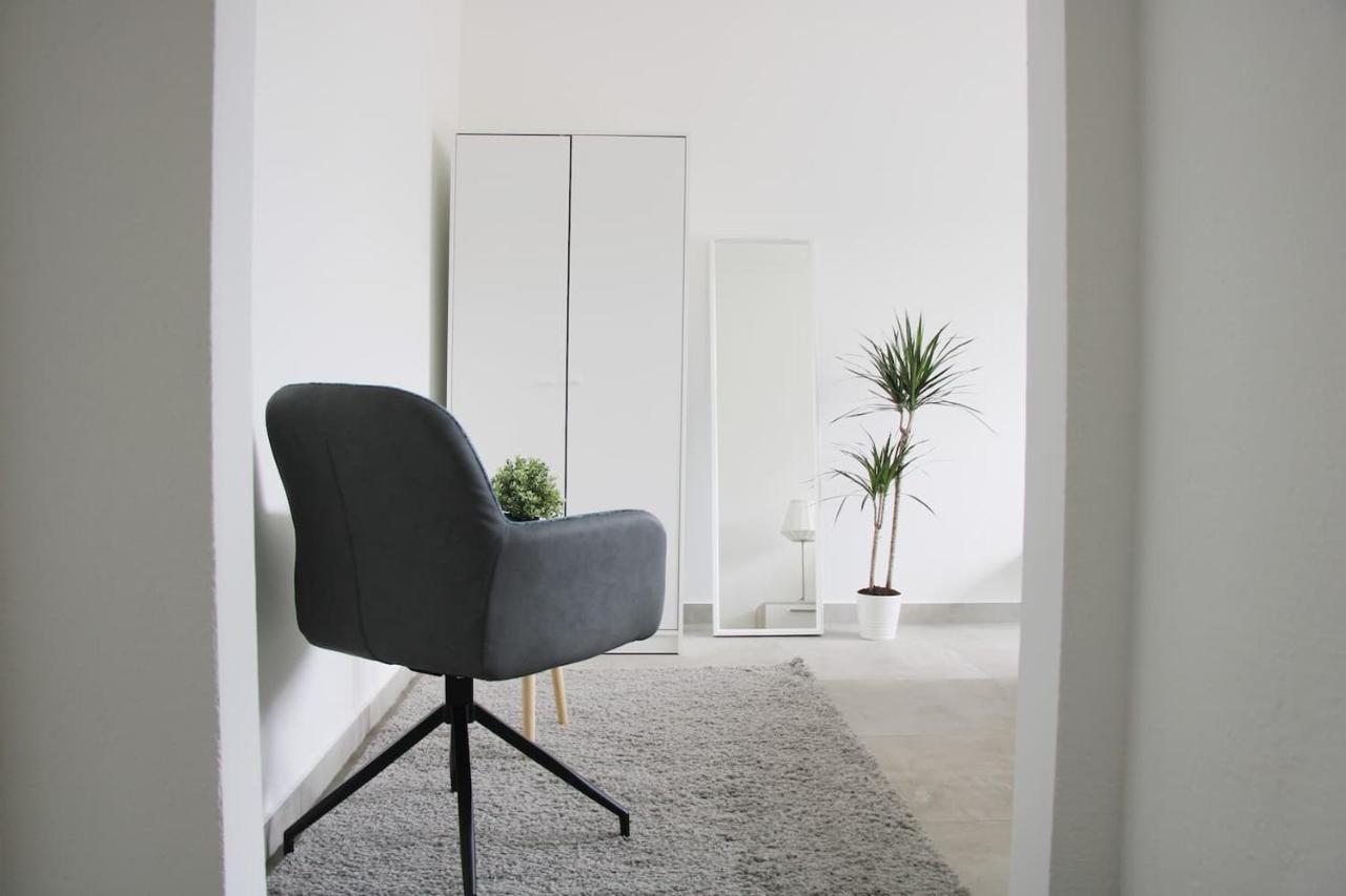 Apartment New & Modern With Beautiful View! *